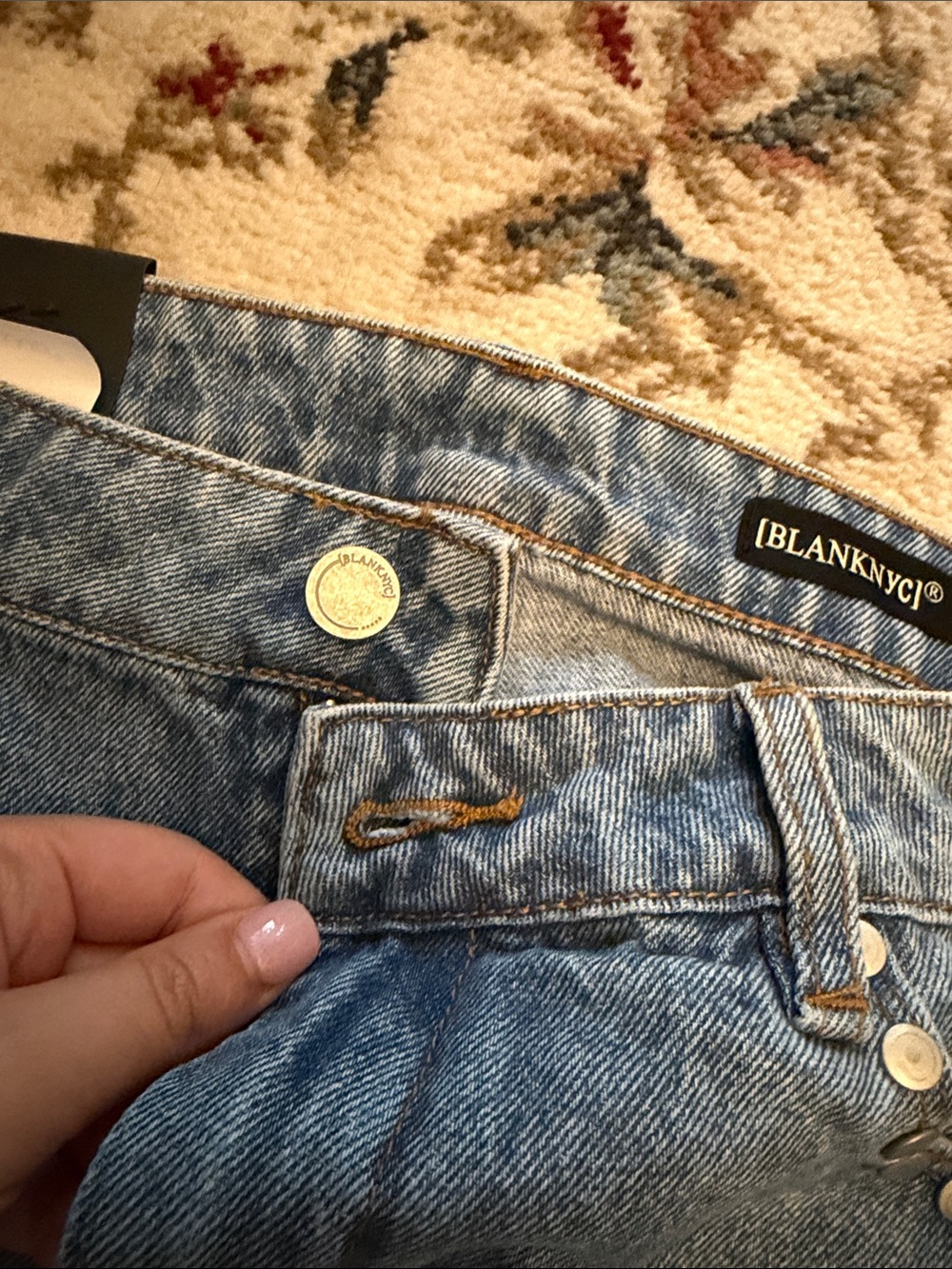 Denim Mini Skirt with Stud Trim Blank NYC NWT - Picture 4 of 5